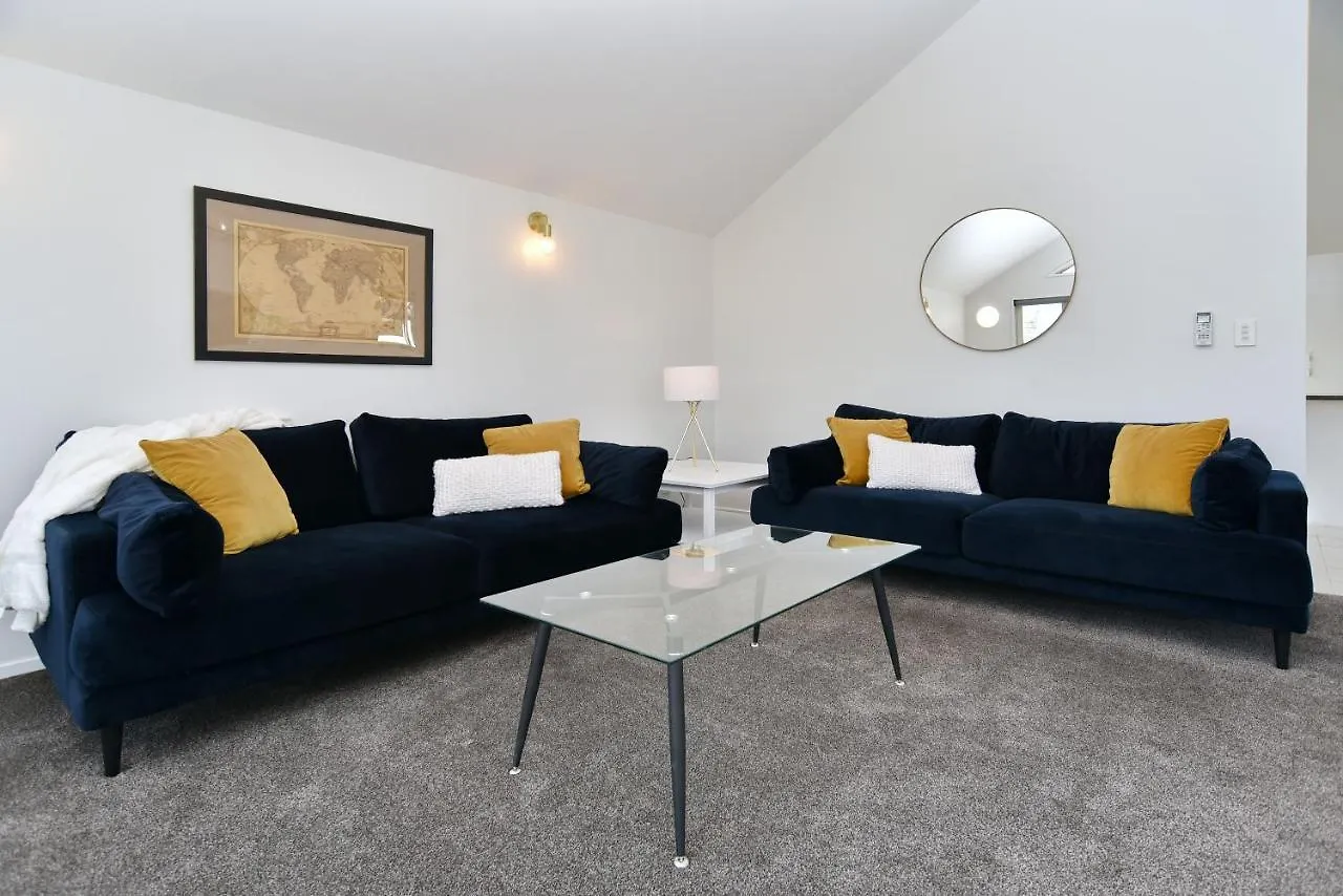 City Haven - 4Br For Families & Friends, Secure Parking Крайстчёрч 0*,  Новая Зеландия